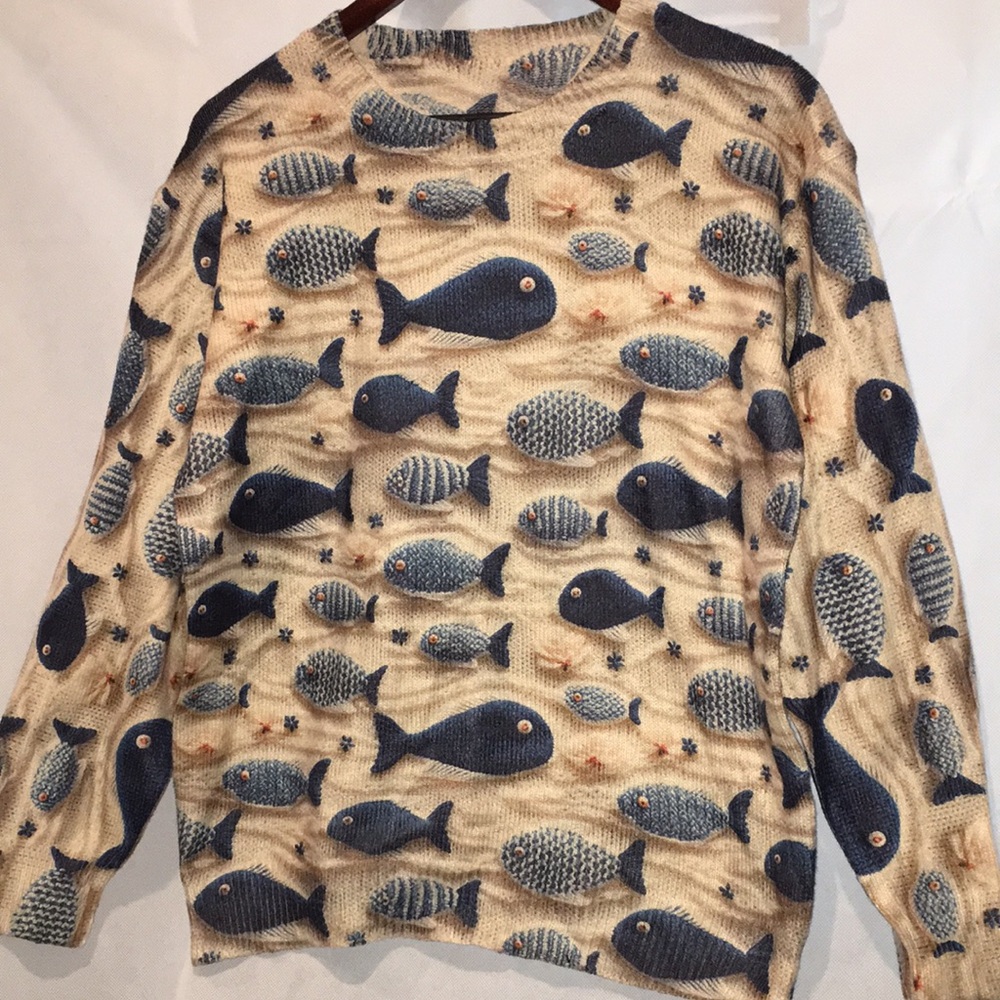 Fish Pattern Women’s Crew Neck Sweater | Size M
